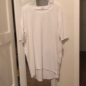 Lularoe  Irma shirt
